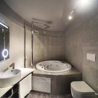 Suite with Jacuzzi