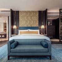 Deluxe King Suite