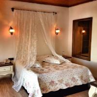 Deluxe Double Room with Terrace