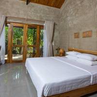 One-Bedroom Villa with Forest View