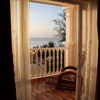 Deluxe Bungalow with Sea View