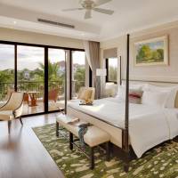 Four-Bedroom Villa- Breakfast Only 