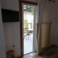 Zar 8 (Ground floor)