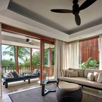 Select Terrace Suite King