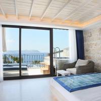 Deluxe Double Room with Sea View