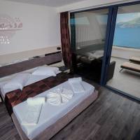 Deluxe Double Room with Balcony and Sea View