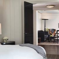 Pearl Suite