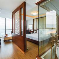 Deluxe Suite with Sea View