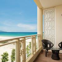 Deluxe Sea View, Guest room, 1 King, Sea View