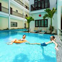 Family Suite with Pool View