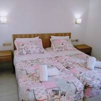 Superior One-Bedroom Apartment