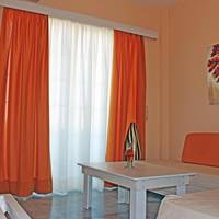 Street View One-Bedroom Apartment