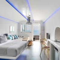 Fable Suite with Outdoor Hot Tub  and Caldera View