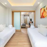 Junior Suite with Garden View