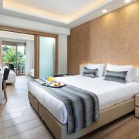 Junior Suite with Garden View