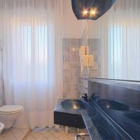 Superior One-Bedroom Apartment