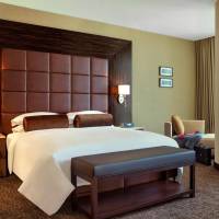 Club Rotana Suite with Lounge Access