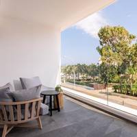 Suite with Balcony (2 Adults + 1 Child) 