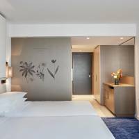 Twin Room - Club Access