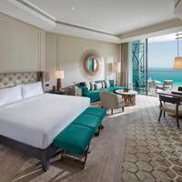 Deluxe Sea View King Room 