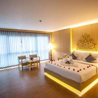 Junior Suite with Outdoor Hot Tub
