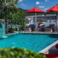 Grand Deluxe One-Bedroom Suite - Pool Access with One-Way Free Transfer