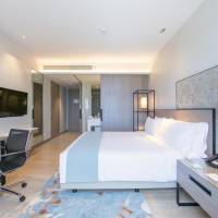 Deluxe King Room with Sea View