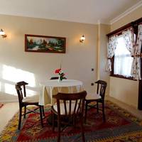 Apartment (4 Adults)