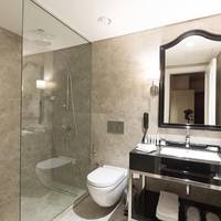 Guest King Room