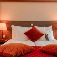 Superior King Room with View