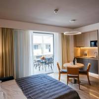 Superior One-Bedroom Apartment (4 Adults)