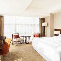 Deluxe Family Corner Room, Guest room, City view, High floor