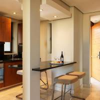 Townhouse ( 2 Queen bedrooms)