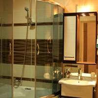 Suite (4 Adults)