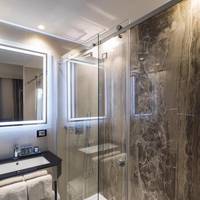 Suite (2 Adults)
