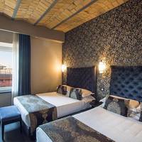 Suite (4 Adults)