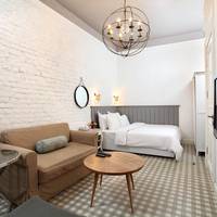 King Studio with Sofa Bed