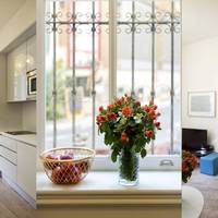 One-Bedroom Apartment with Kitchenette