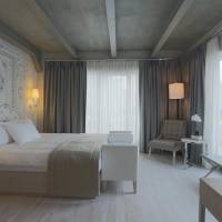 Deluxe Double or Twin Room with Balcony