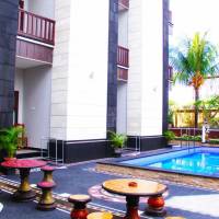 Deluxe Double or Twin Room with Pool View