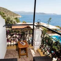 Deluxe Suite with Sea View