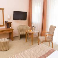 Single Room with Private Bathroom