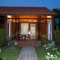 Deluxe Double or Twin Room with Garden View