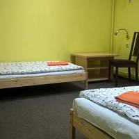 Кровать в общем номере