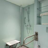 Queen Room - Disability Access/Non-Smoking
