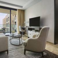 Four Seasons Deluxe Suite 