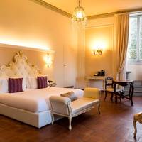 Suite with Garden View