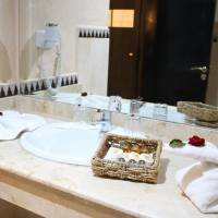 Double Room with Pool View  (2 adultes &1 enfant -12 ans)