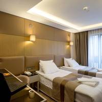 Business Class Room