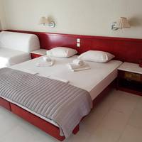 Superior Bungalow Room with Garden View (2 Adults +2 Child)